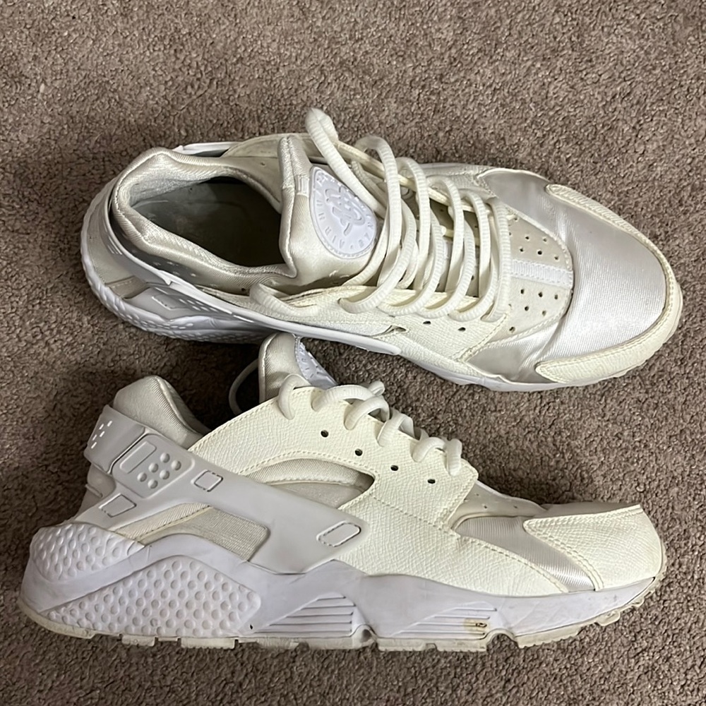nike white huraches